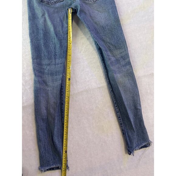 Guess Los Angeles Sexy Curvy Distressed Skinny raw hem ankle Size 27 Low Rise - Picture 13 of 15